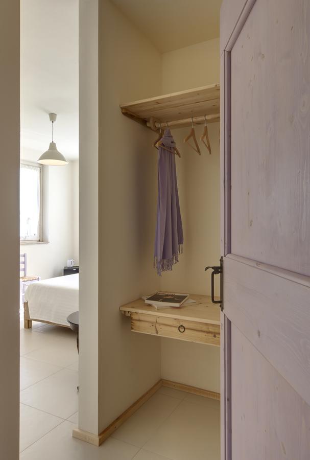 B&B Villa Olesia Ostra Kamer foto