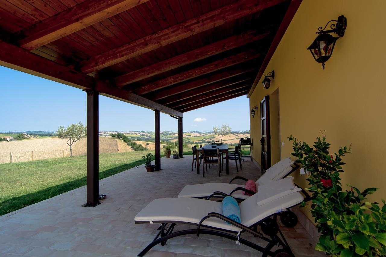 B&B Villa Olesia Ostra Buitenkant foto