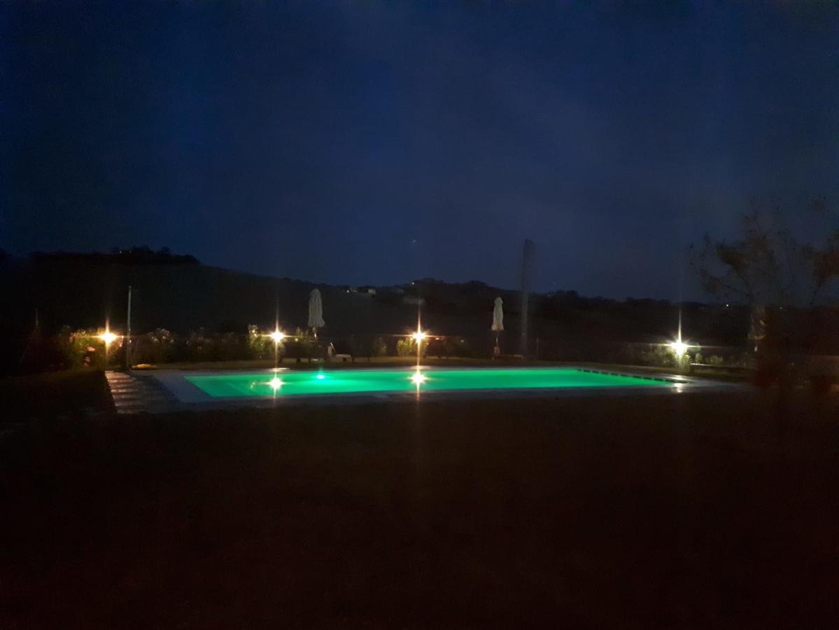 B&B Villa Olesia Ostra Buitenkant foto